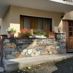 https://yhello-studio.hotels-rhonealpes.com